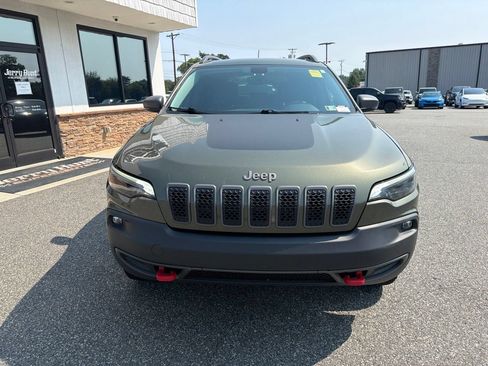 Used 2020 Jeep Cherokee Trailhawk w/ Comfort/Convenience Group AWD/4WD image 10