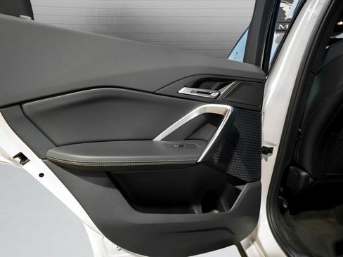 Used 2024 BMW X1 xDrive28i w/ M Sport Package image 30