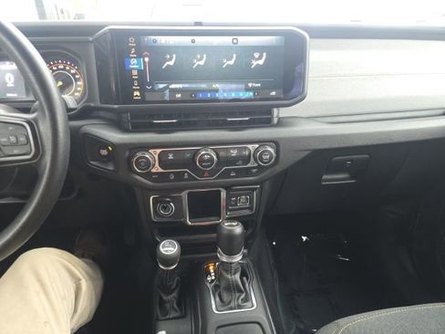 Certified 2024 Jeep Wrangler Sport image 23