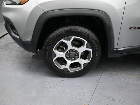 Used 2022 Jeep Compass Trailhawk w/ Trailhawk Elite Group image 14