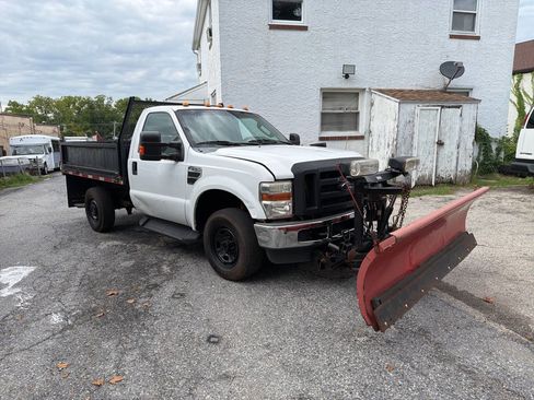 Used 2010 Ford F250 XL AWD/4WD image 17