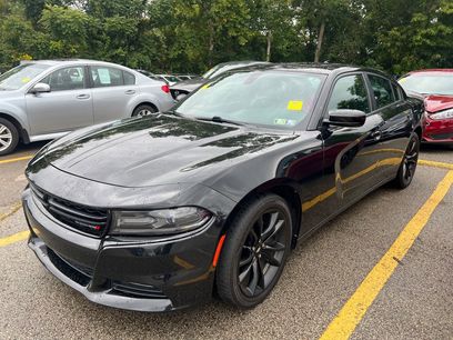 Used 2018 Dodge Charger SXT Plus w/ Blacktop Package