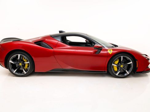 Certified 2023 Ferrari SF90 Stradale AWD/4WD image 3