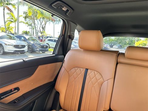 Used 2025 MAZDA CX-70 3.3 Turbo S w/ Premium Plus image 18