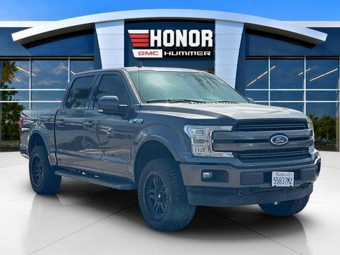 Used 2018 Ford F150 Lariat w/ Equipment Group 502A Luxury AWD/4WD image 2