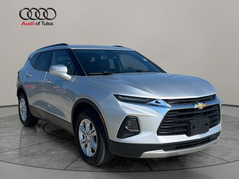 Used 2022 Chevrolet Blazer LT FWD image 1
