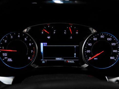Used 2018 Chevrolet Traverse LT FWD image 23