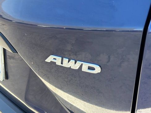 Used 2018 Honda CR-V LX image 7