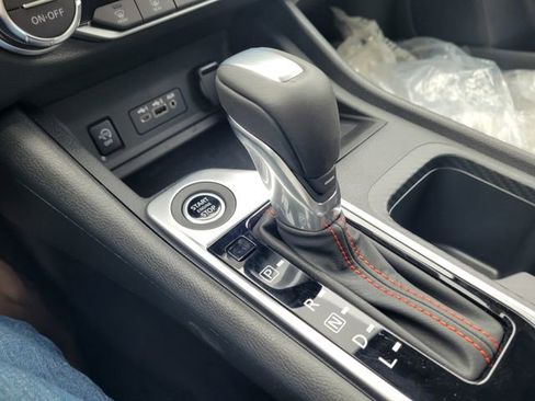 New 2025 Nissan Sentra SR w/ Midnight Edition image 28