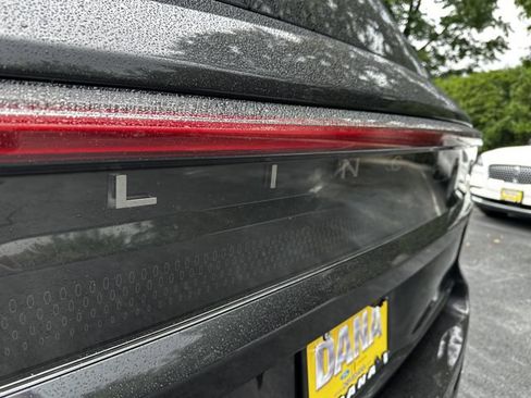 Certified 2025 Lincoln Navigator L Reserve AWD/4WD image 46