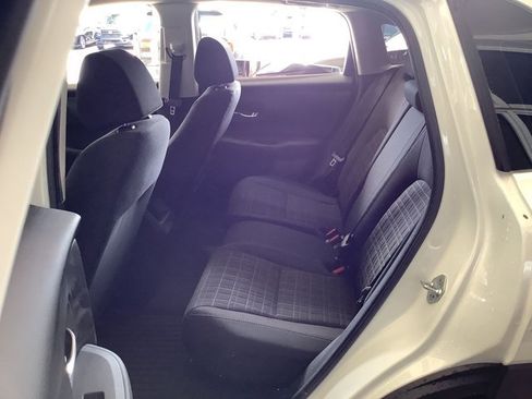 Used 2023 Honda HR-V LX image 17