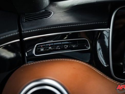 Used 2015 Mercedes-Benz S 550 4MATIC Coupe image 70