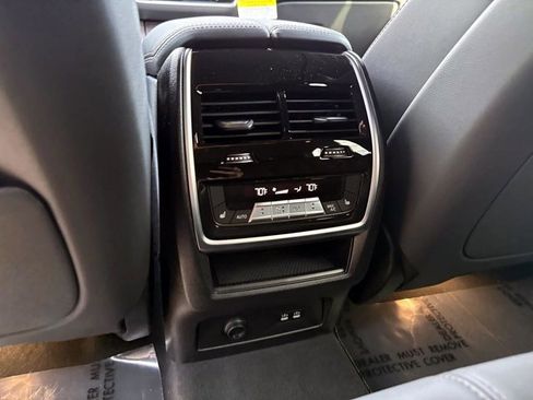 New 2026 BMW X5 sDrive40i w/ Climate Comfort Package RWD image 16