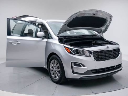 Used 2020 Kia Sedona EX FWD image 15