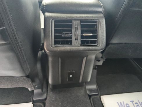 Used 2020 Mitsubishi Outlander SEL FWD image 12