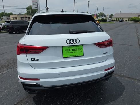 Used 2022 Audi Q3 2.0T Premium w/ Black Optic Sport Package AWD/4WD image 5
