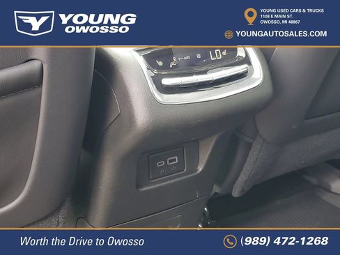 Certified 2025 Cadillac XT6 Sport w/ LPO, Floor Liner Package AWD/4WD image 29