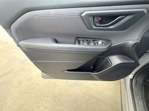 Used 2026 Subaru Forester Premium image 13