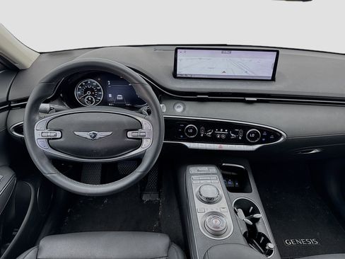 Used 2024 Genesis GV70 2.5T w/ Select Package image 15