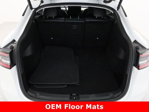 Used 2021 Tesla Model Y Performance image 30