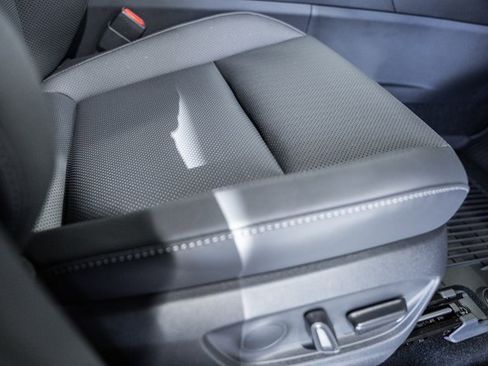 New 2026 Toyota Crown Signia image 37