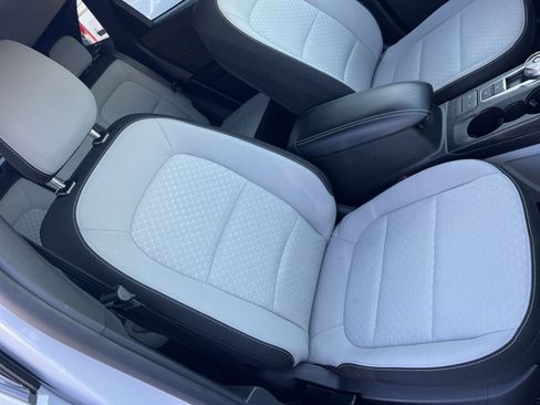 Used 2024 Ford Escape Active image 25