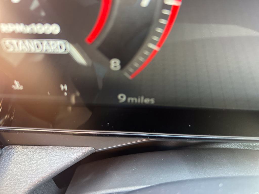 Certified 2025 Nissan Kicks SR AWD/4WD image 24