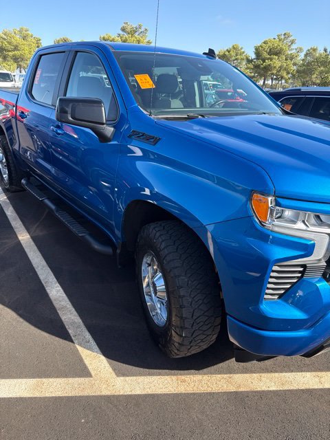 Used 2023 Chevrolet Silverado 1500 RST w/ Z71 Off-Road Package AWD/4WD image 1