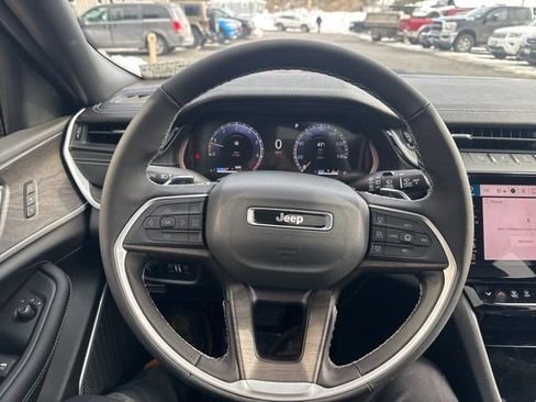 New 2026 Jeep Grand Cherokee L Limited image 15