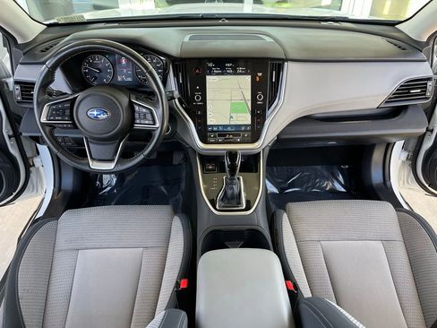 Used 2023 Subaru Outback Premium image 8