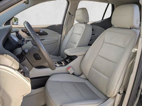 Used 2019 GMC Terrain Denali w/ Advanced Safety Package AWD/4WD image 17