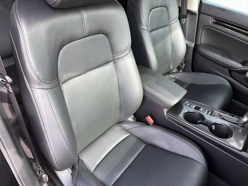 Used 2024 Honda Civic Touring image 30