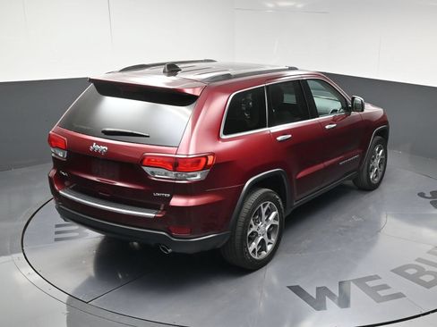 Used 2020 Jeep Grand Cherokee Limited w/ Luxury Group II AWD/4WD image 17