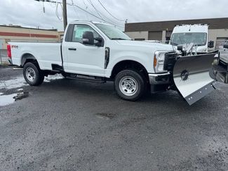 New 2026 Ford F350 XL w/ FX4 Off-Road Package AWD/4WD video 1