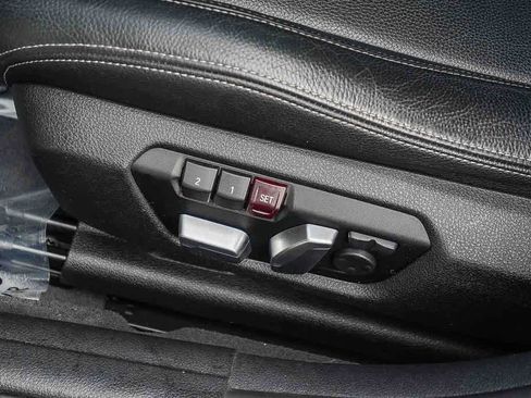 Used 2018 BMW 330i Sedan RWD image 34