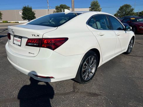 Used 2016 Acura TLX V6 SH-AWD w/ Technology Pkg image 7