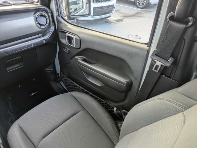 Used 2023 Jeep Wrangler Unlimited Sport w/ Sun And Sound Package AWD/4WD image 17