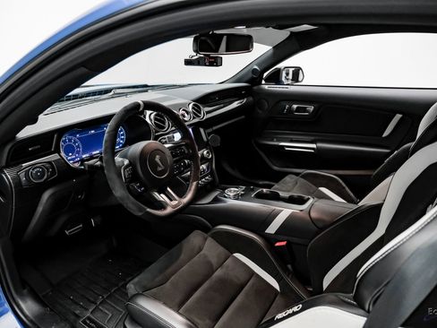 Used 2021 Ford Mustang Shelby GT500 w/ Carbon Fiber Track Pack image 37