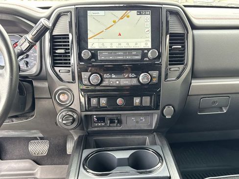 Used 2023 Nissan Titan PRO-4X image 42