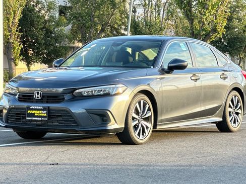 Certified 2024 Honda Civic EX image 8