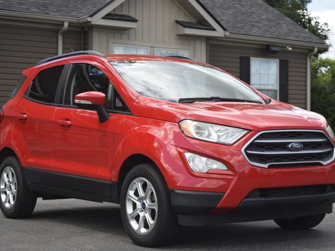 Used 2020 Ford EcoSport SE FWD image 4