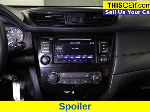Used 2018 Nissan Rogue S image 14