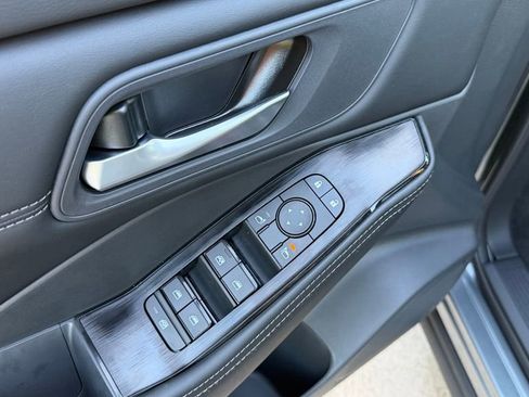 New 2026 Nissan Rogue SV w/ SV Premium Package image 12