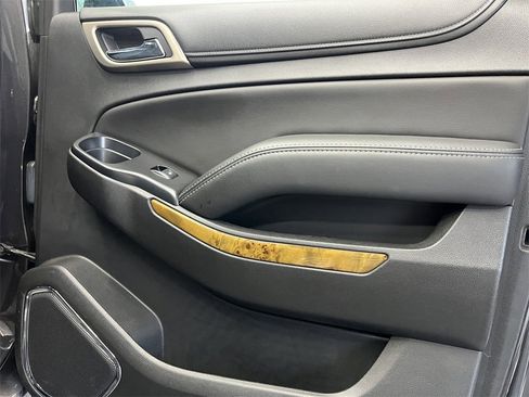 Used 2017 GMC Yukon XL Denali w/ Open Road Package image 22