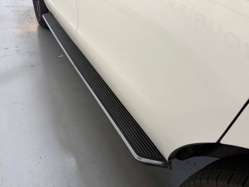 Used 2021 Ford Expedition Max XLT RWD image 9