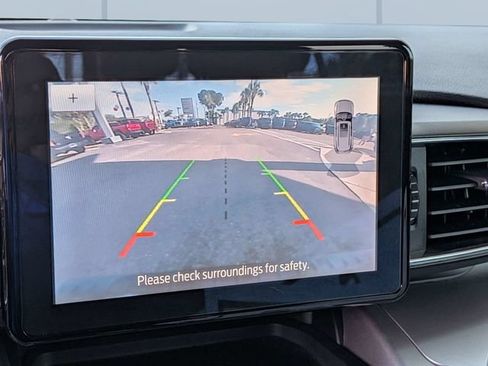 Used 2021 Ford Explorer XLT w/ Equipment Group 202A RWD image 21