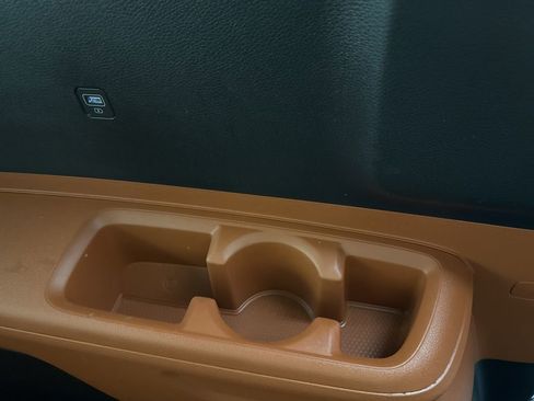 Used 2022 Kia Carnival SX Prestige FWD image 35