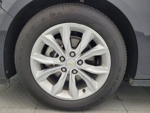 Used 2022 Chevrolet Malibu LT FWD image 31
