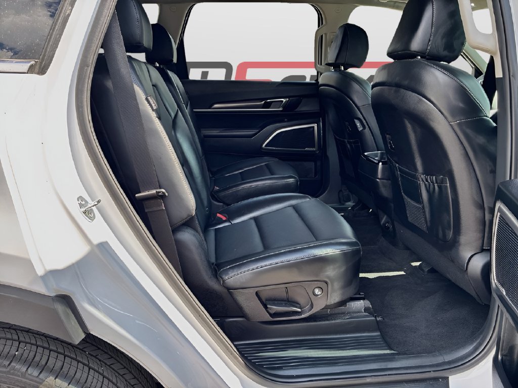 Used 2024 Kia Telluride S w/ S Sunroof Package FWD image 30