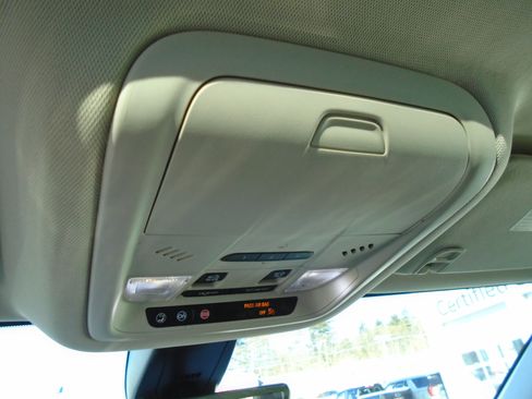 Used 2020 GMC Acadia Denali w/ Technology Package image 75